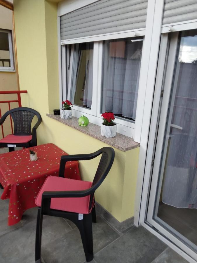 Apartman Josip Госпич Экстерьер фото
