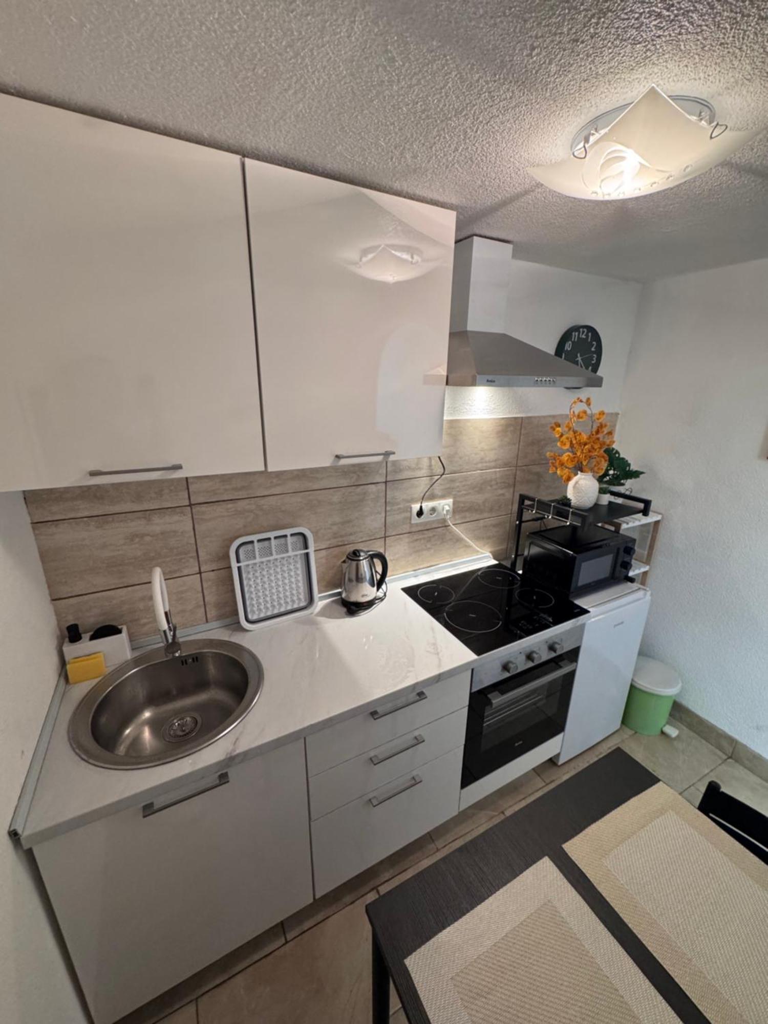 Apartman Josip Госпич Экстерьер фото