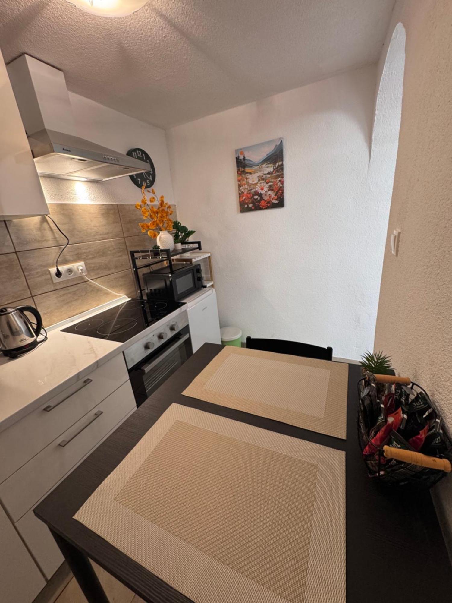 Apartman Josip Госпич Экстерьер фото